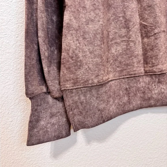 Brown Oversized Sweatshirt – New With Tags - Picture 7 of 9
